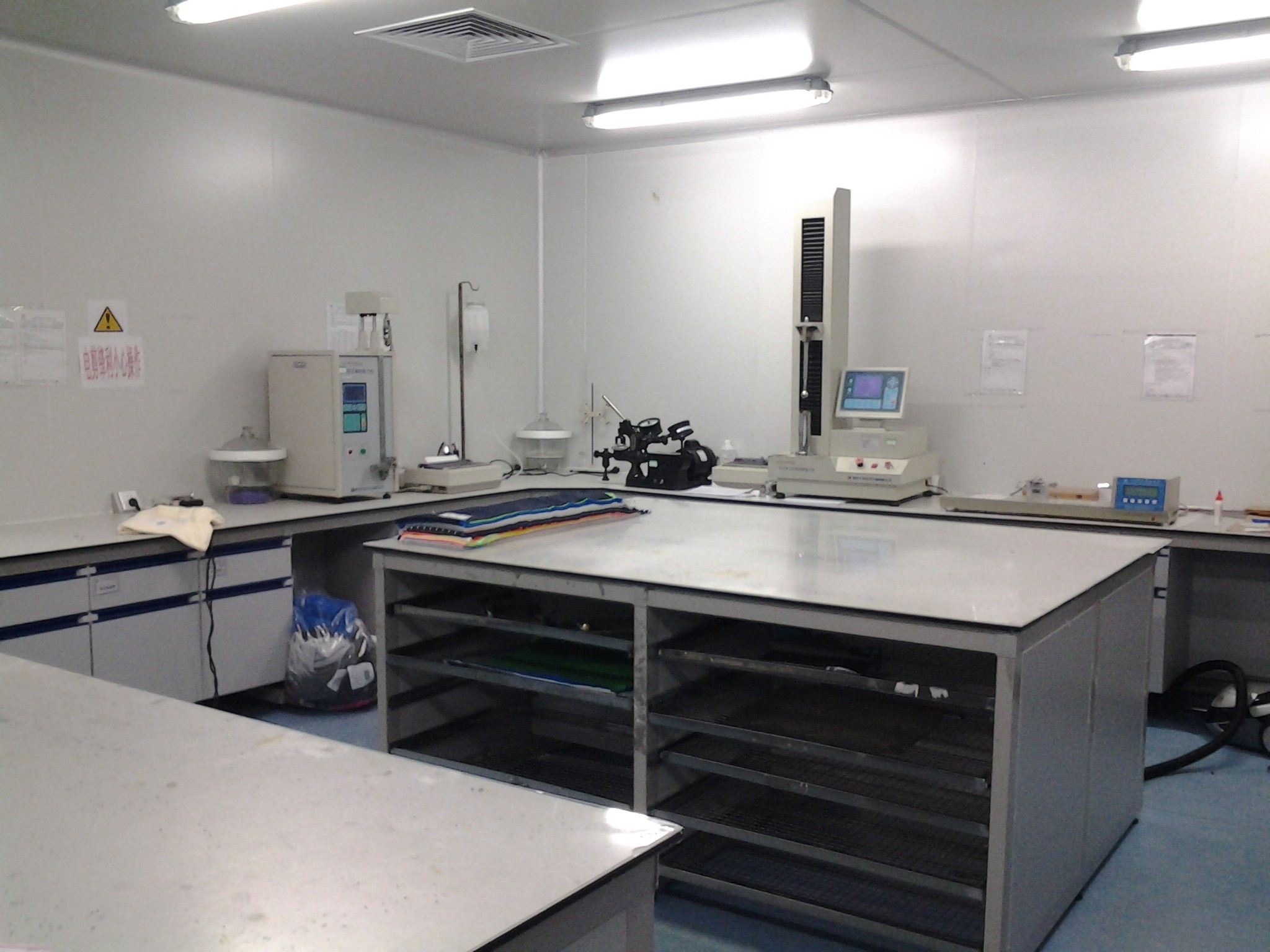 如何保養(yǎng)恒溫恒濕室設(shè)備？