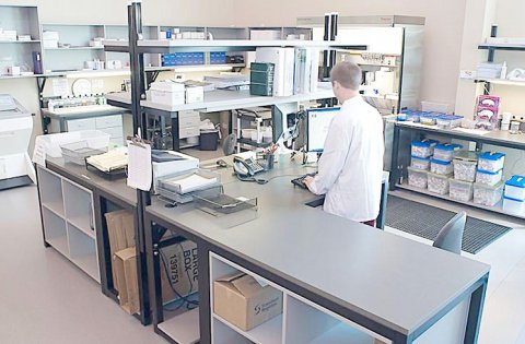 標準恒溫恒濕實驗室工程需要注意什么?